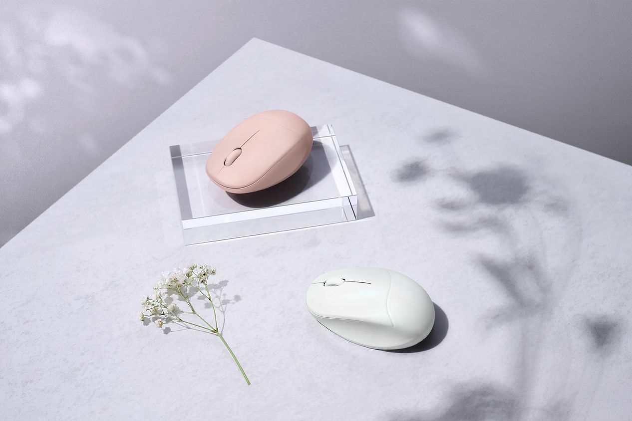 ASUS Fragrance Mouse MD101_KV_Iridescent White_Rose Clay_Design